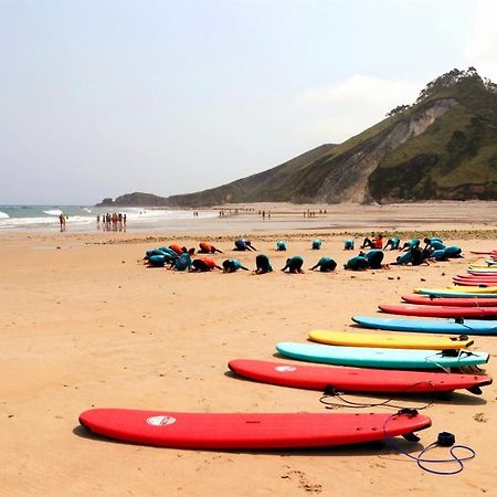 Llanes Surfcamp & Hostel Экстерьер фото