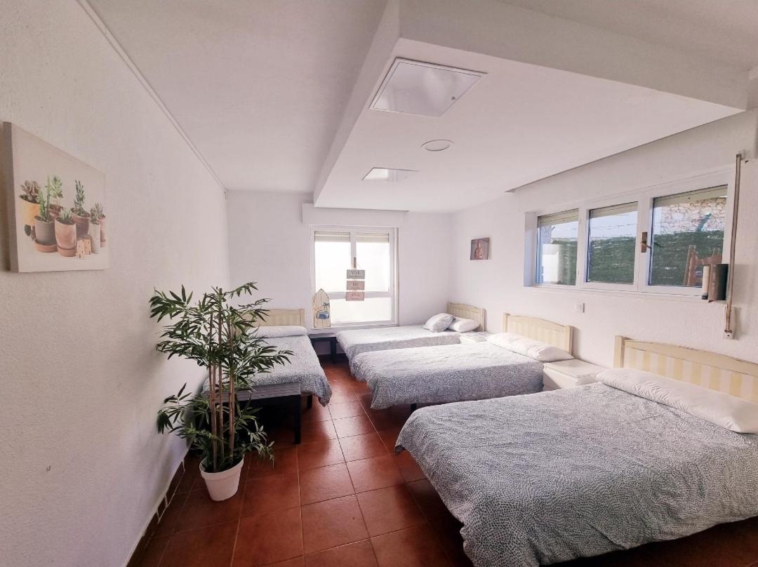 Llanes Surfcamp & Hostel Экстерьер фото