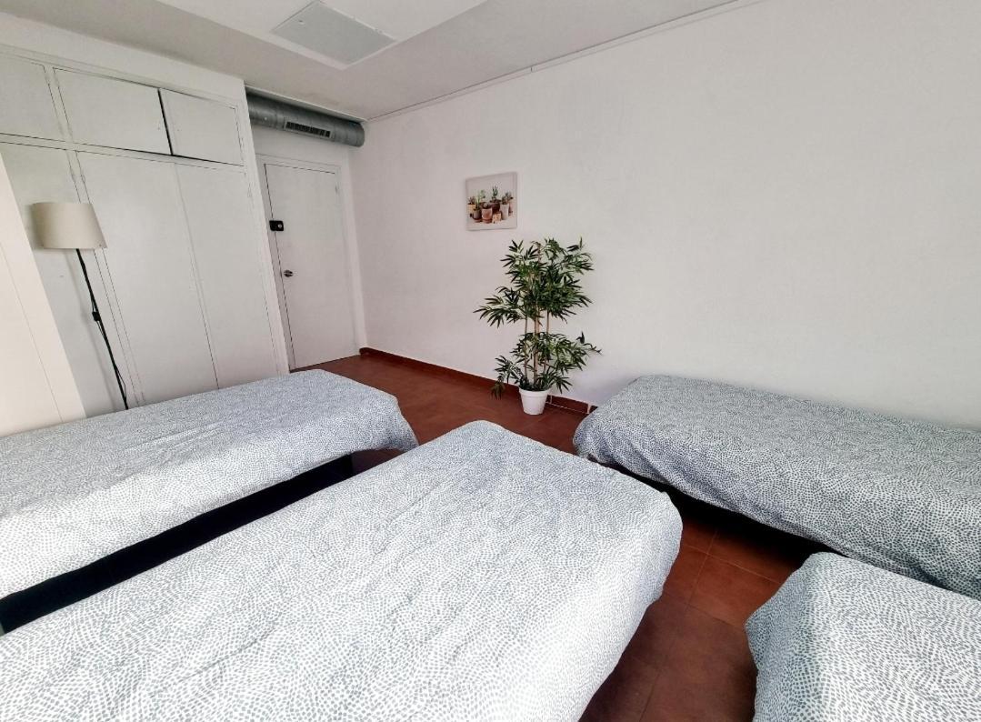 Llanes Surfcamp & Hostel Экстерьер фото