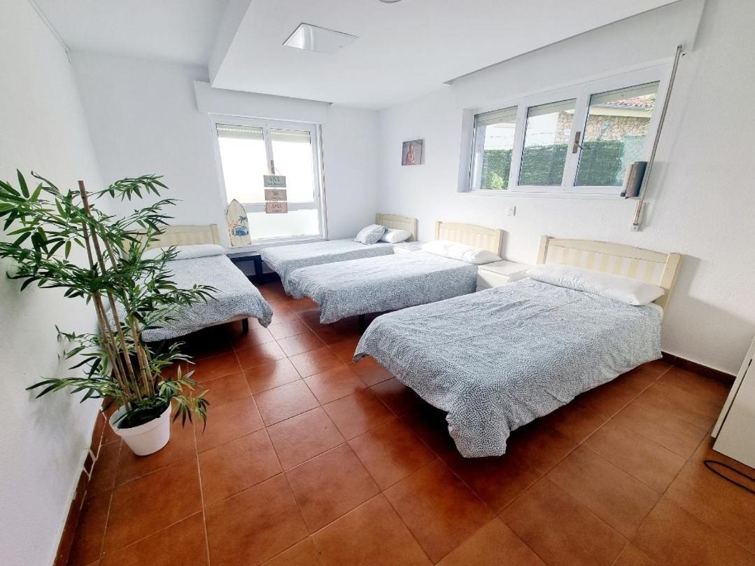 Llanes Surfcamp & Hostel Экстерьер фото
